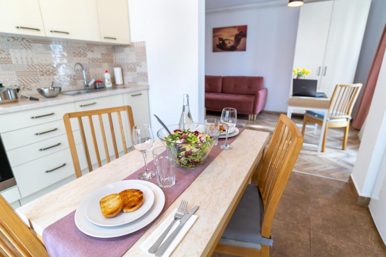 Tci Apartments คลูจ-นาโปกา ภายนอก รูปภาพ